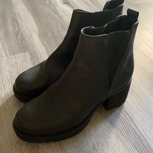 Mia - Jody Black Bootie